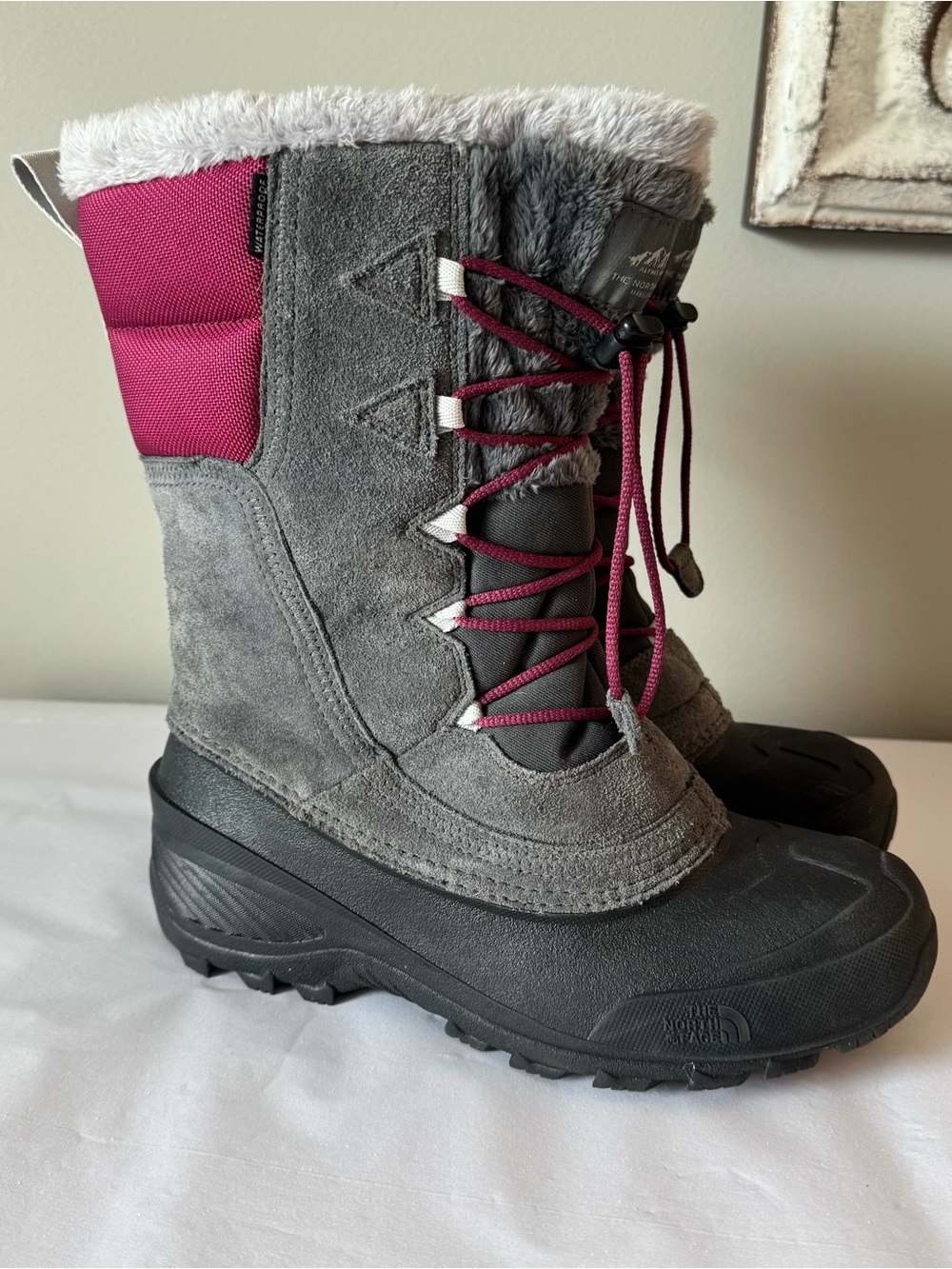 NORTH FACE Big Girls Size 7 Insulated Winter Snow Boots